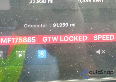 2021 Tesla Model Y Long Range Dual Motor All-Wheel Drive z USA, uszkodzony, nr VIN 5YJYGDEE4MF175885